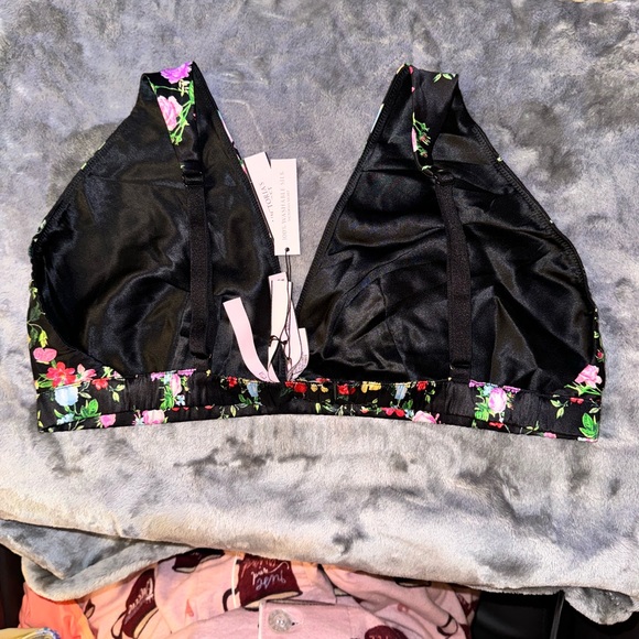 Victoria’s Secret 100% silk bralette lingerie top black bra floral L - Picture 3 of 4